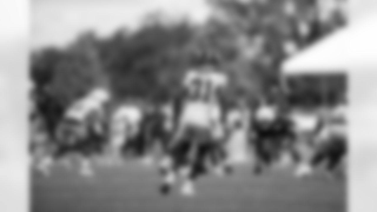 S Gervarrius Owens (31)
