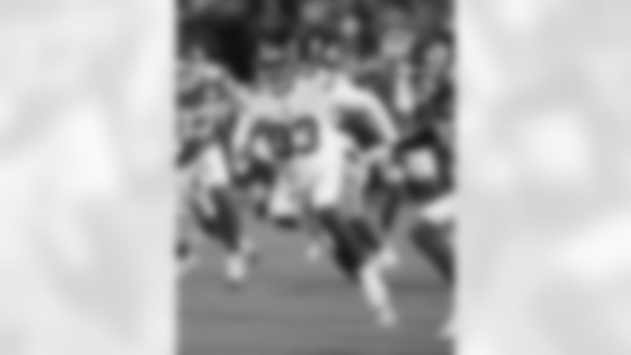 LB Trent Harris