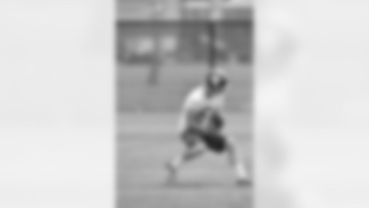 WR Ben Edwards