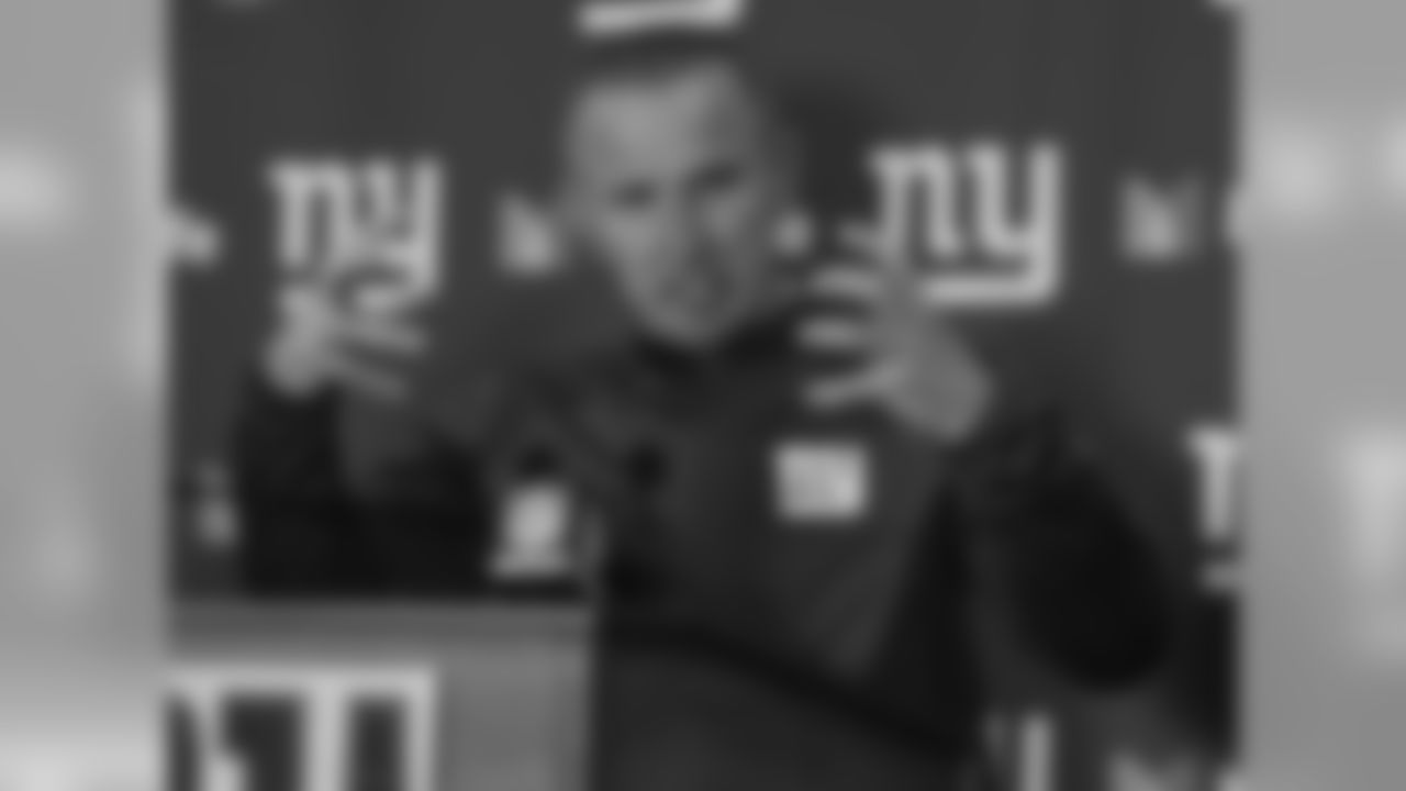 New York Giants interim head coach Steve Spagnuolo answers questions during a news conference after an NFL football game against the Dallas Cowboys, Sunday, Dec. 10, 2017, in East Rutherford, N.J. (AP Photo/Adam Hunger)