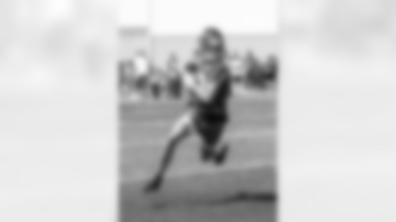 WR David Sills