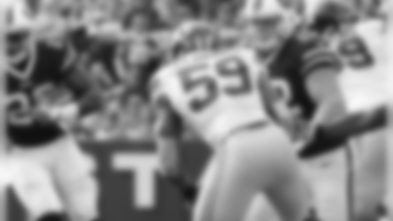 LB Devon Kennard - Recorded his first career interception in addition to five tackles and two passes defensed in an impressive showing for the Giants defense.