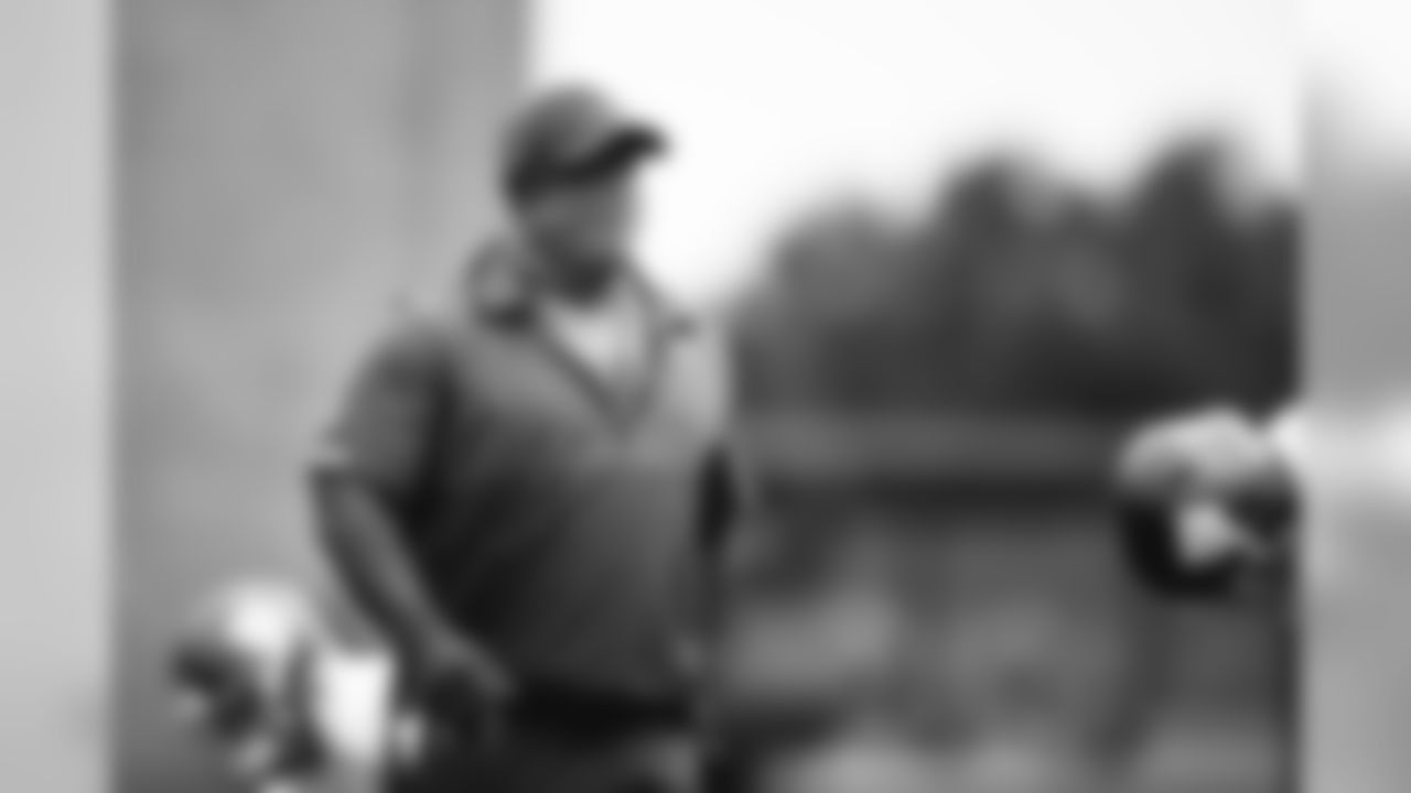 Defensive Line Coach Sean Spencer