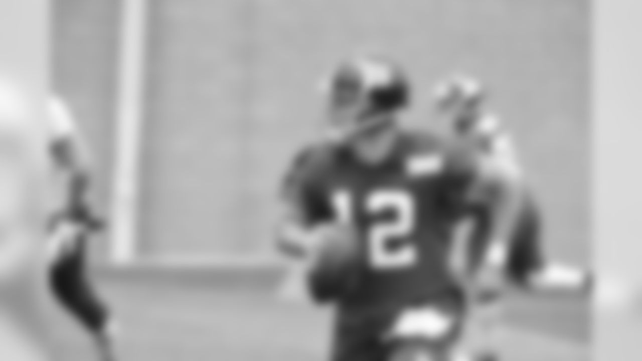 QB Ryan Nassib