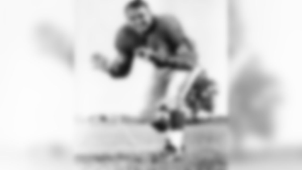 New York Giants Hall of Fame defensive end Andy Robustelli (81) poses for a photo during training camp at Fairfield University at Fairfield, Ct., 1962. (AP Photo/NFL Photos)