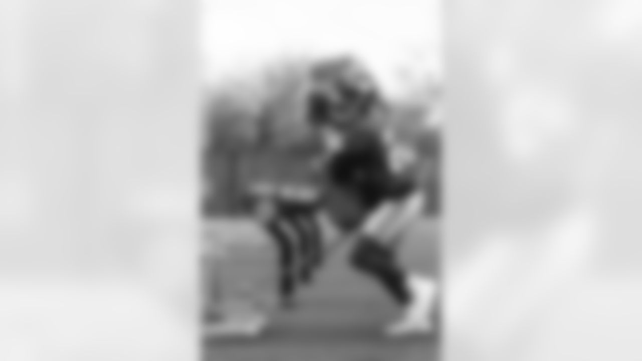 Xavier McKinney (29)
