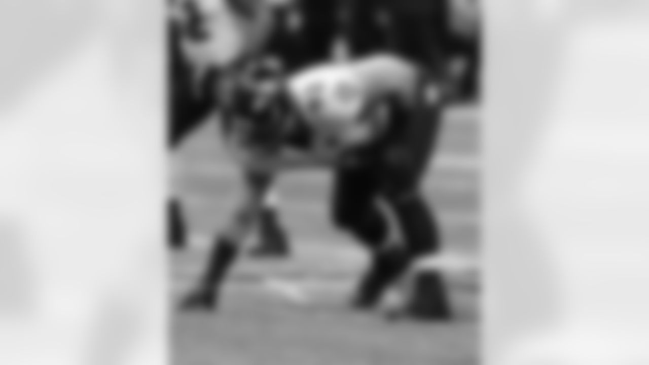 2006 (Ravens) - DT Haloti Ngata - Oregon