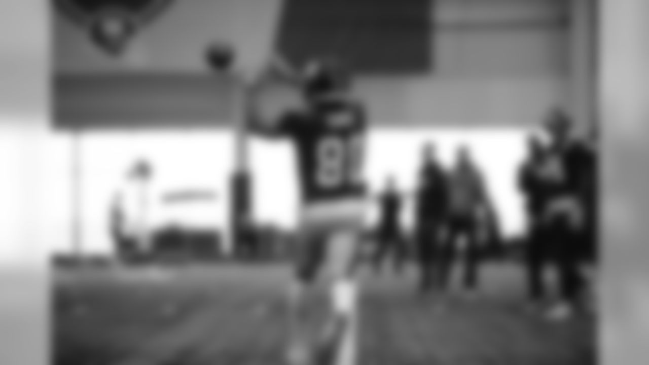 E_18_1213_GiantsPractice025