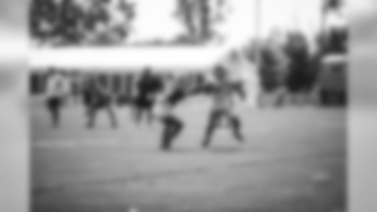 E_18_0815_GiantsLionsPratctice2049