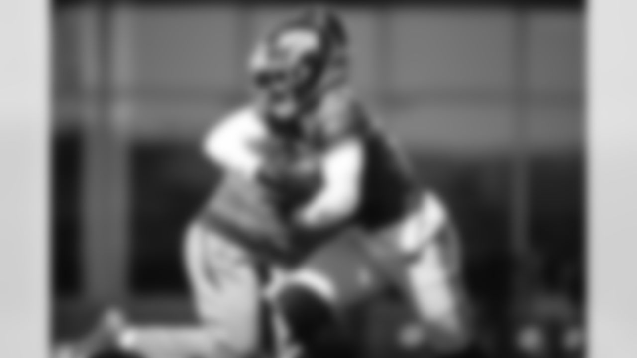 Saquon Barkley (26)