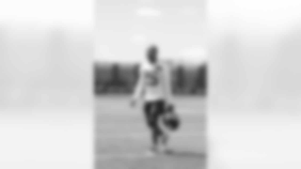CB Donovan Banks (25)