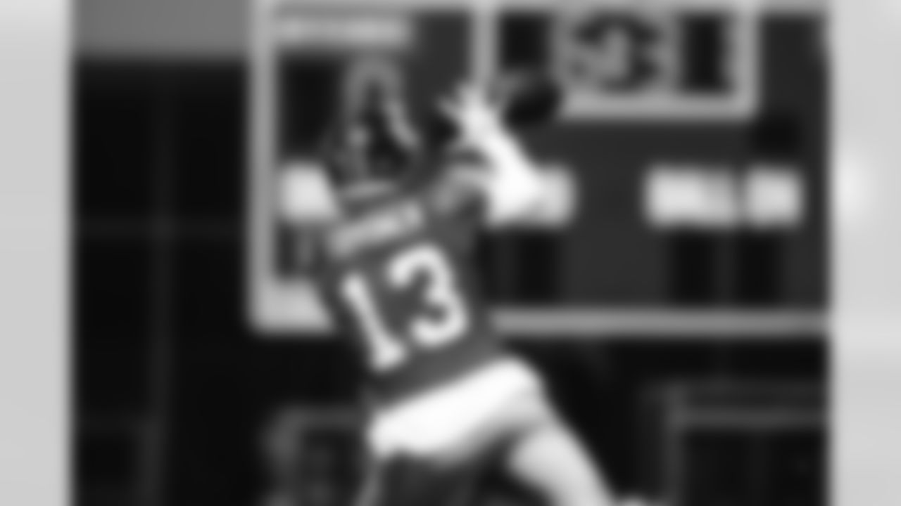Travis Toivonen (13)