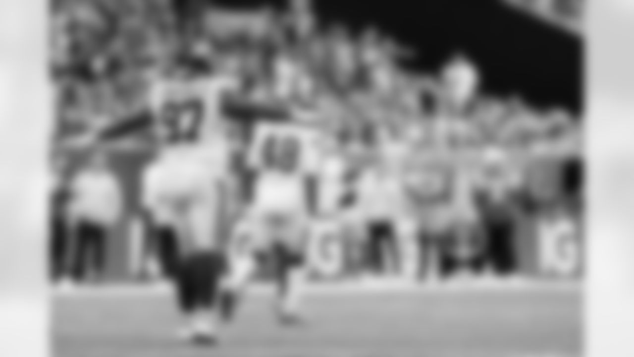 Dexter Lawrence (97)