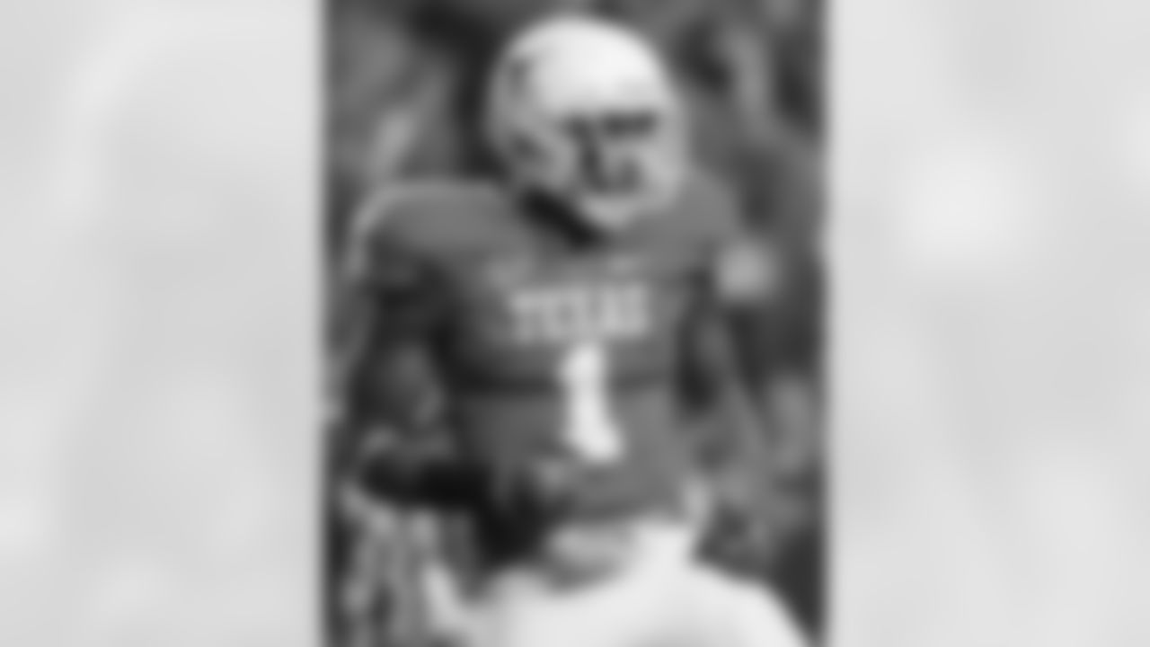 LB Keenan RobinsonClass: 2007High School: Plano East (Plano, Texas)Rating: Four-star by Rivals, No. 65 in ESPN 150, No. 1 OLBChoices: Alabama, Notre Dame, Oklahoma, Texas, Texas A&MCommitted: Texas