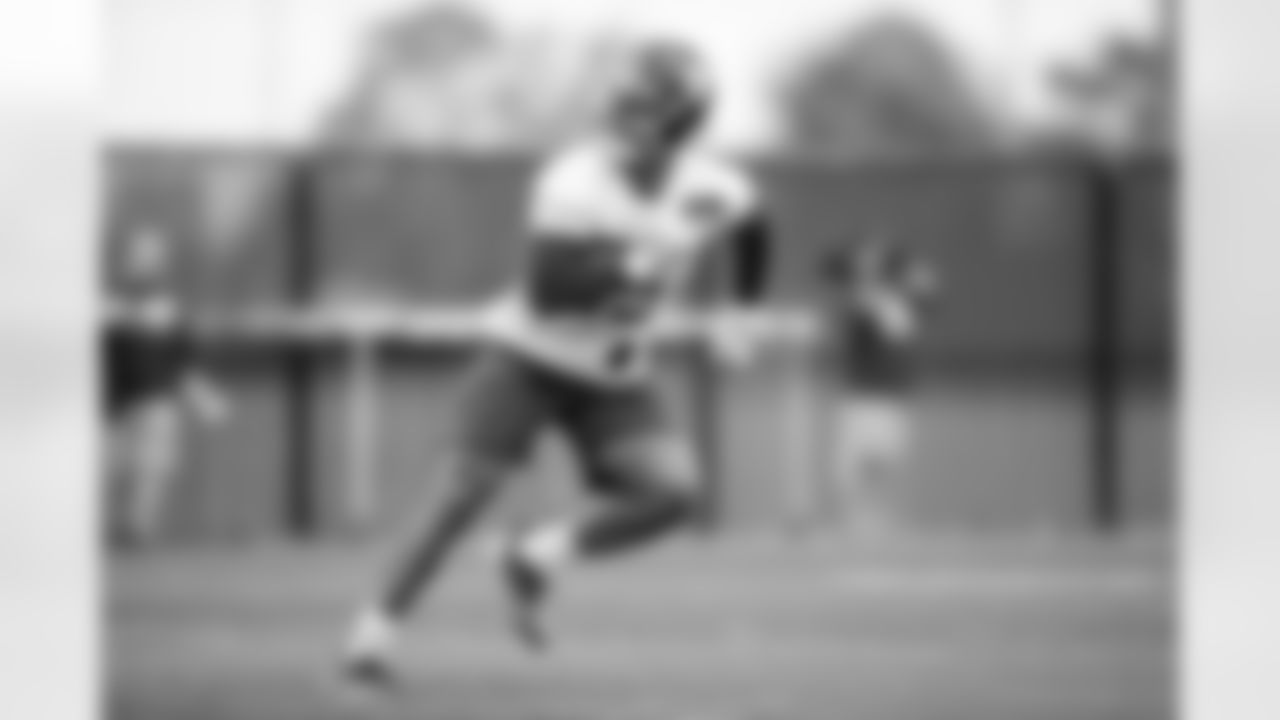 ILB Will Evans (55)