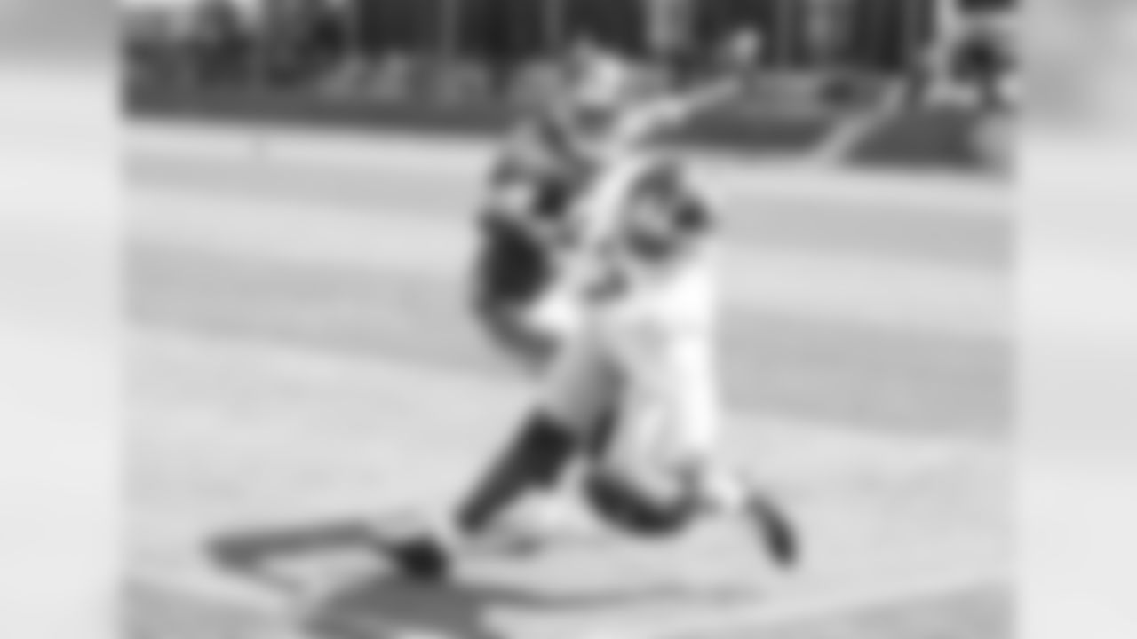New York Giants participate in Training Camp at Quest Diagnostics Training Center in East Rutherford, NJ