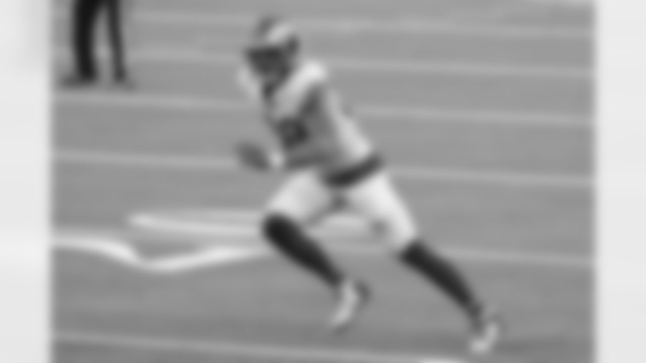 TE Tyler Higbee