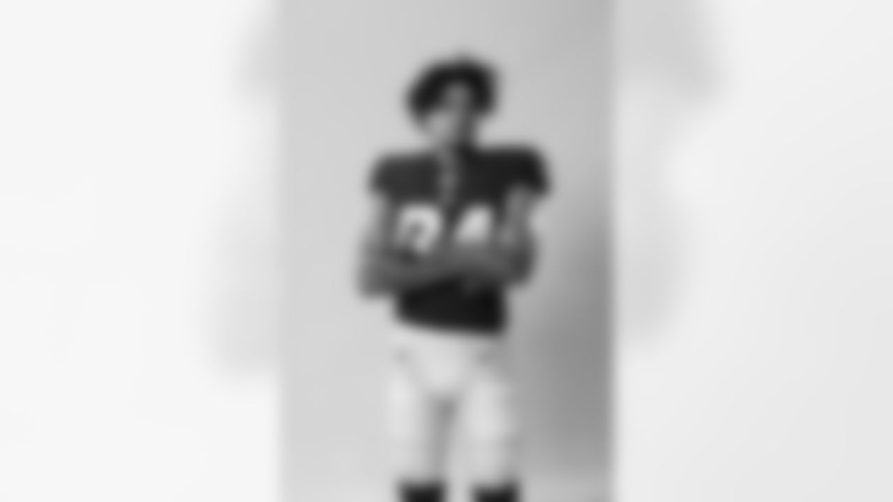 New York Giants wide receiver Jalin Hyatt (84) poses for a portrait during the NFLPA Rookie Premiere on Saturday, May 20, 2023, in Los Angeles. (Mikey Owens/NFL)