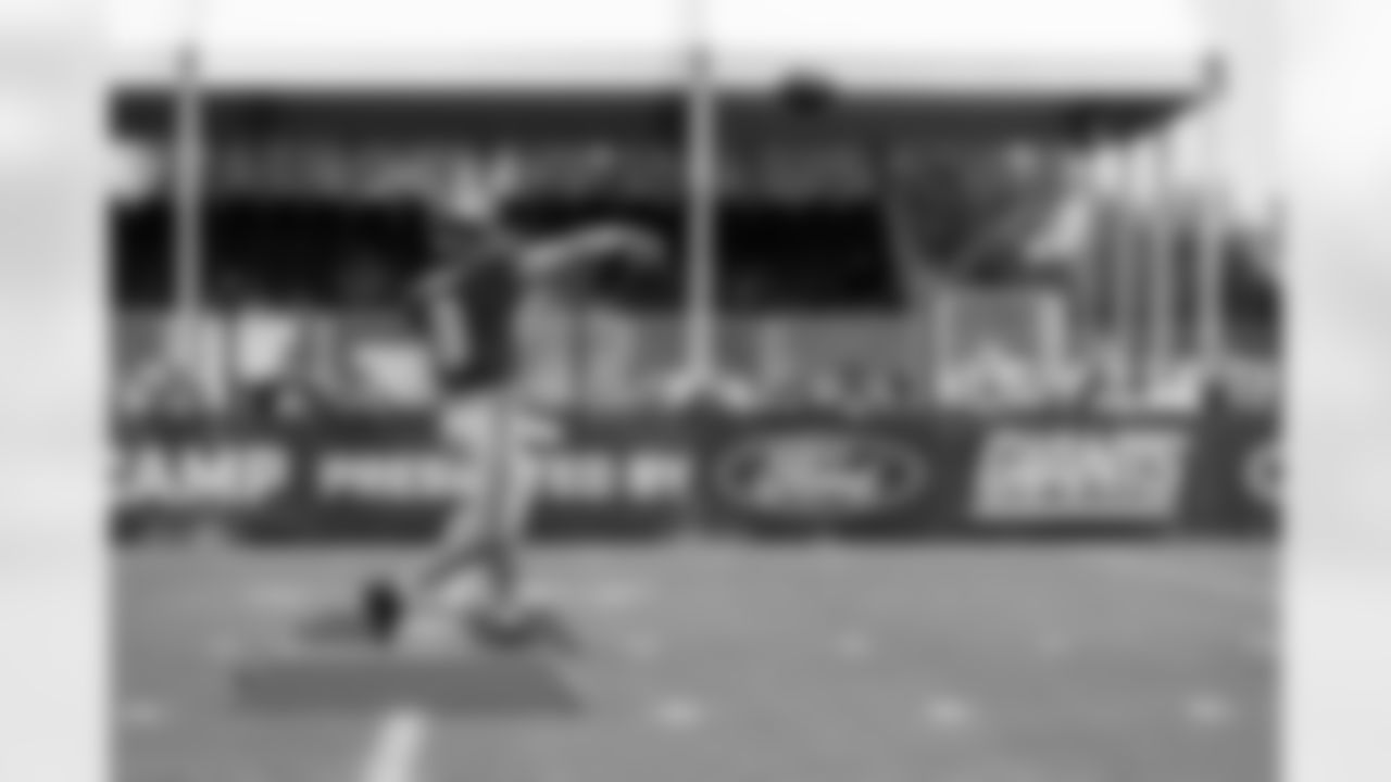 QB Daniel Jones (8)