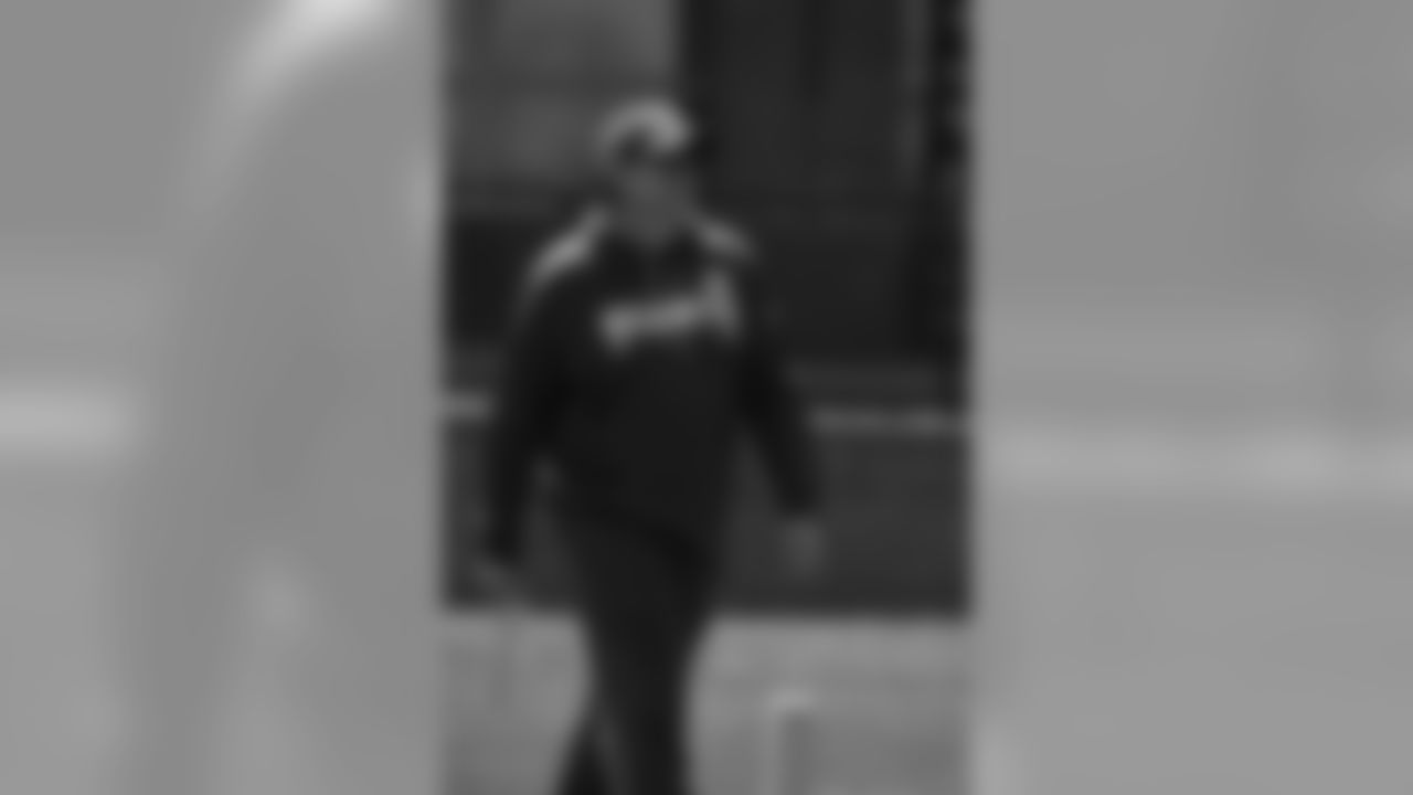 Offensive Coordinator Mike Shula