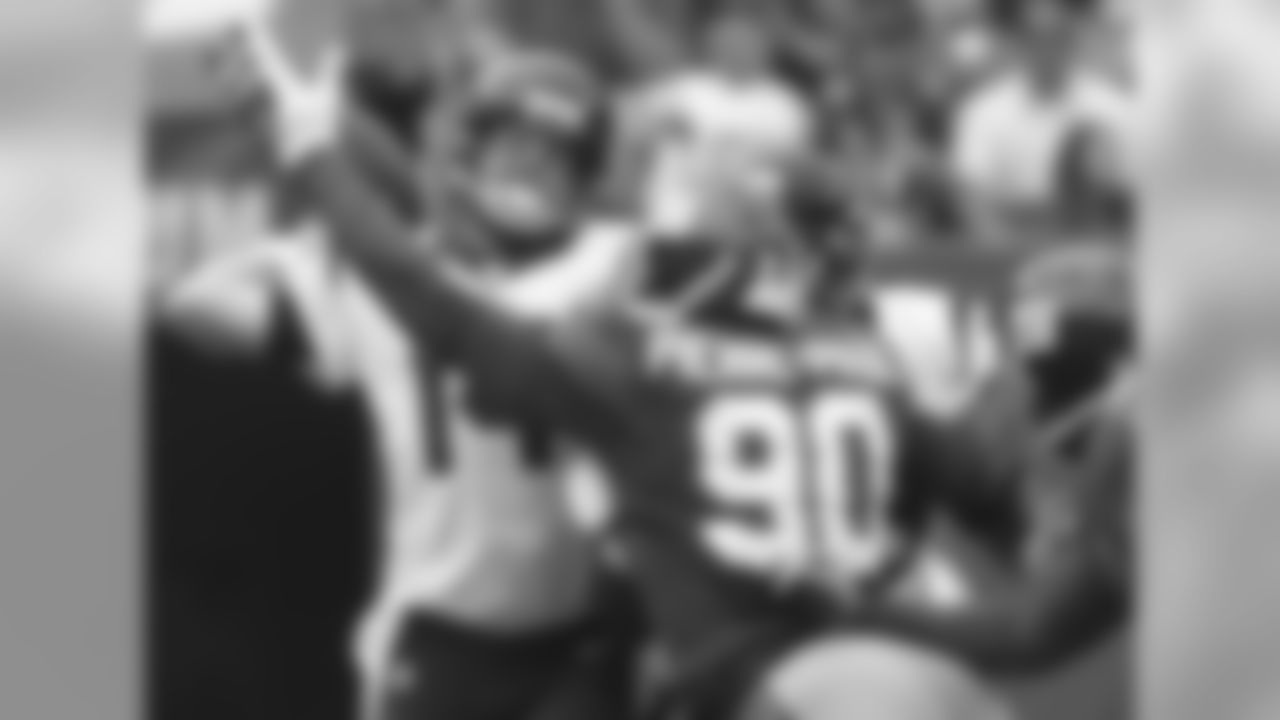 Defensive Line: A-"JPP [Jason Pierre-Paul] had five solos, a tackle for a loss, and a pass breakup. All four D-linemen showed up in the top 10 in defensive stats in terms of tackles and productivity. So that's a solid, solid day for the D-linemen."