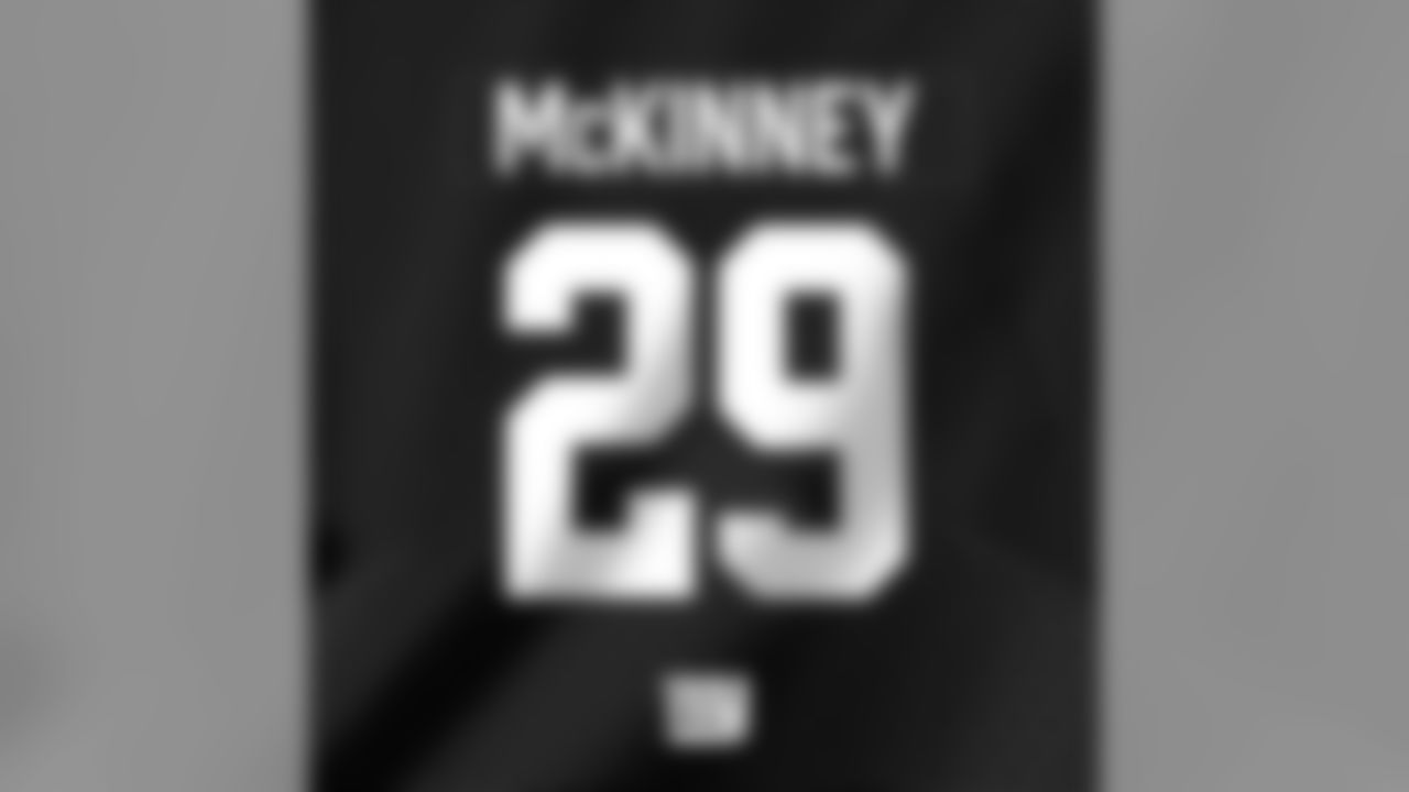 McKinney29_WALLPWED_SQUARED
