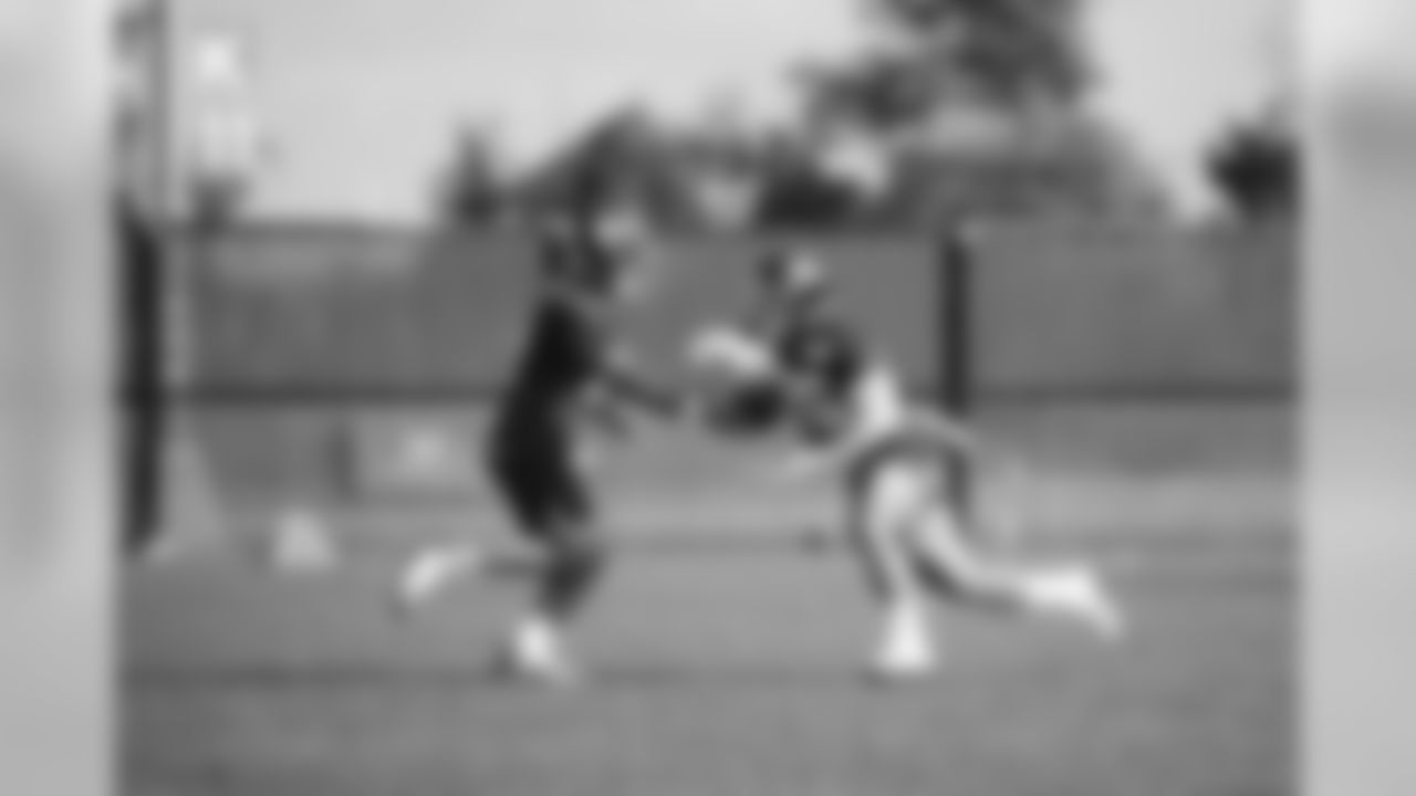 QB Daniel Jones (8) & RB Saquon Barkley (26)