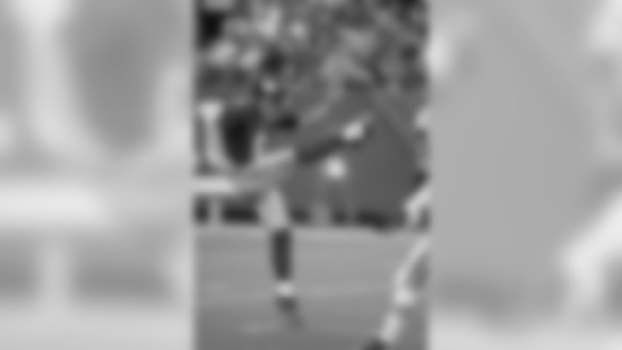 PUNTER STEVE WEATHERFORD