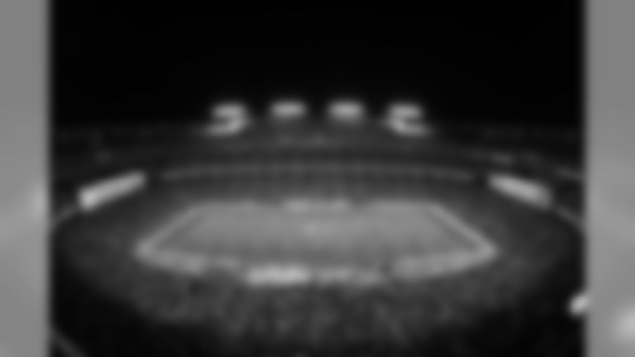 Week 9: FedEx Field - Washington Redskins