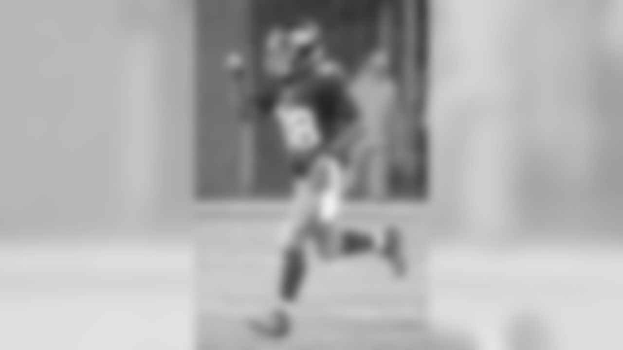 CB Trumaine McBride (Re-signed)