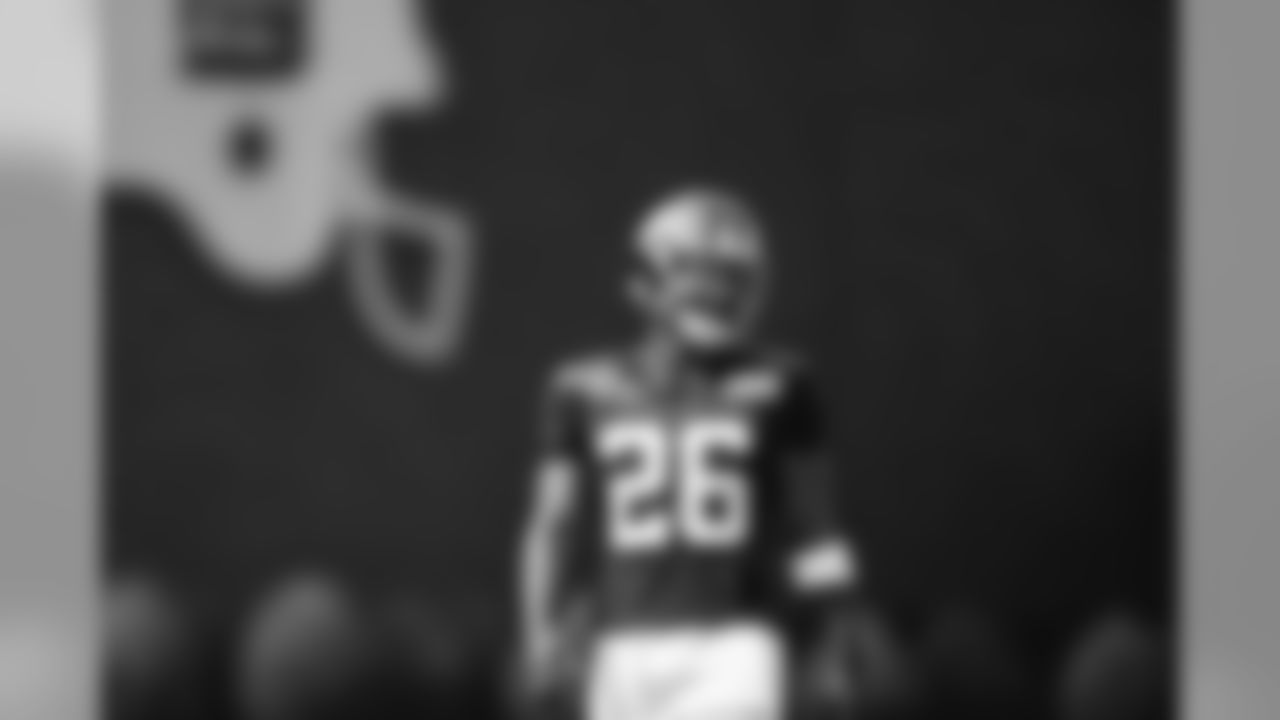 RB Saquon Barkley