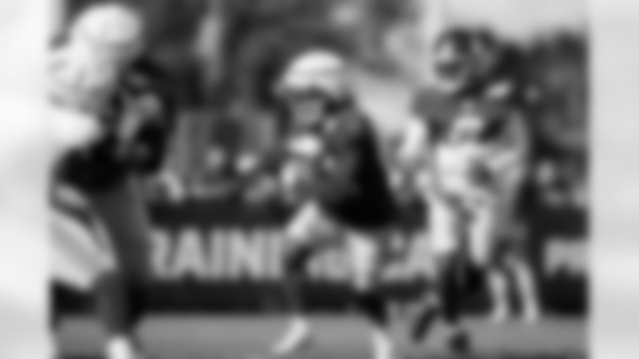 RB James Robinson (24)