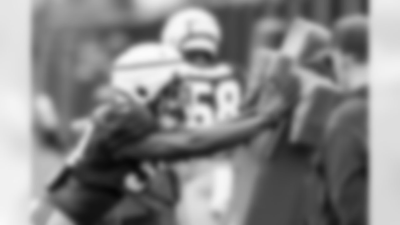 ILB Dyontae Johnson (54)