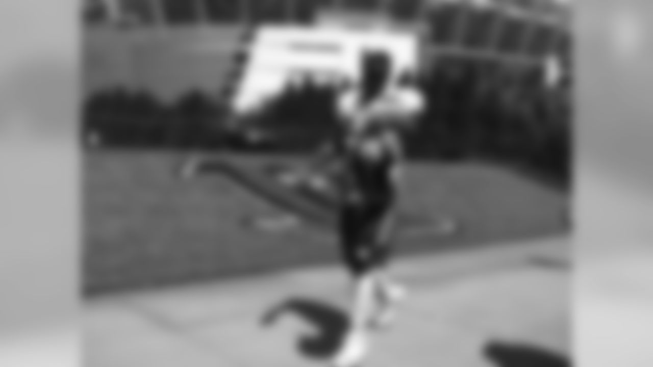 RB RASHAD JENNINGS