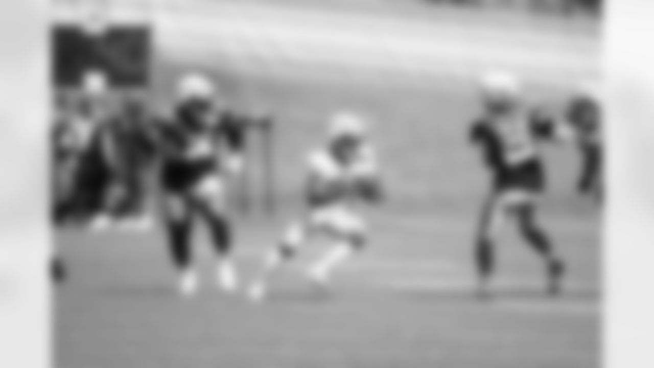 RB Matt Breida (31)
