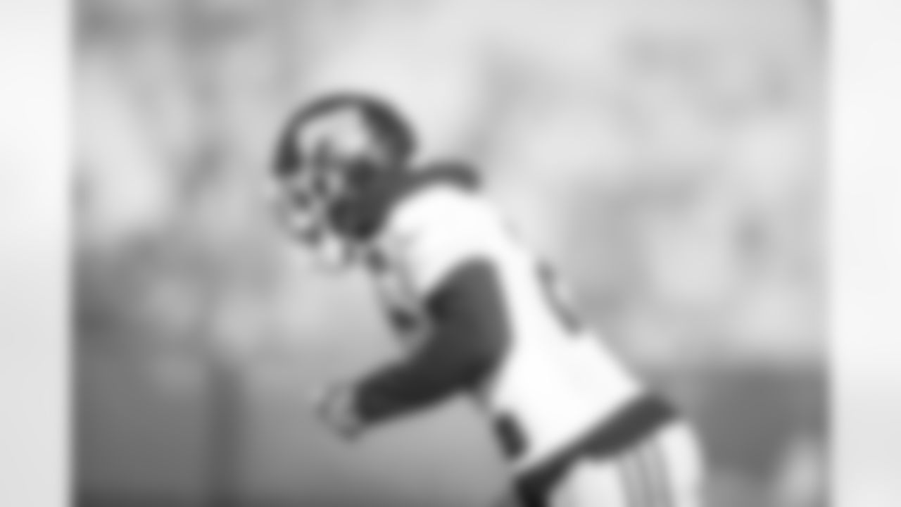 Saquon Barkley (26)
