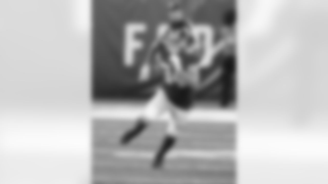 WR David Sills V