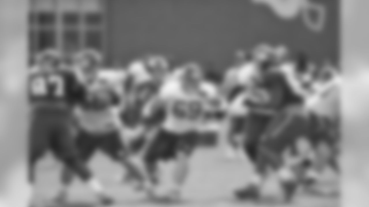 CENTER BRETT JONES, DT KENRICK ELLIS, GUARD ERIC HERMAN