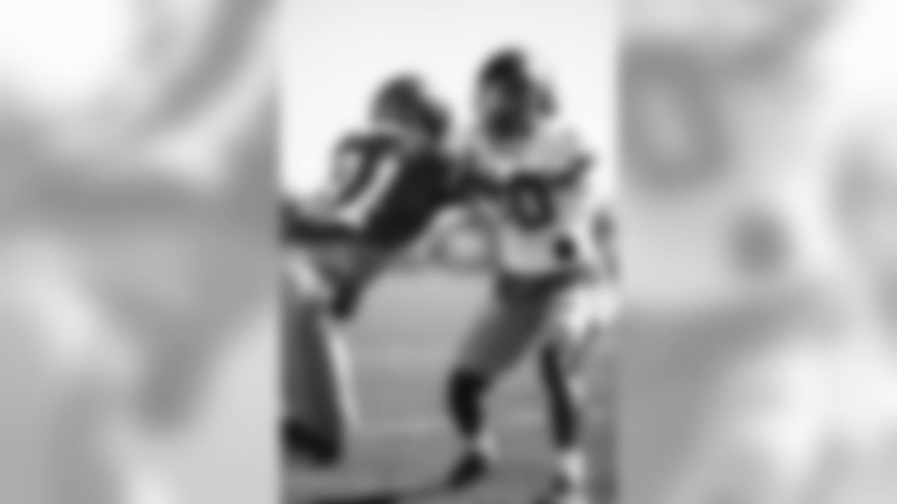 WR Austin Mack (81), CB Darnay Holmes (30)