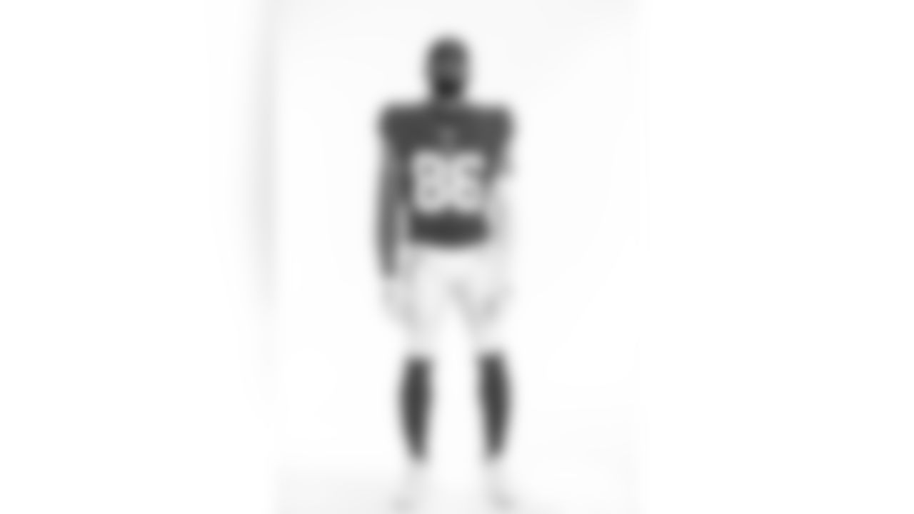 WR Darius Slayton (86)
