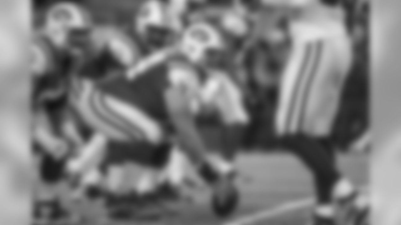 C NICK MANGOLD