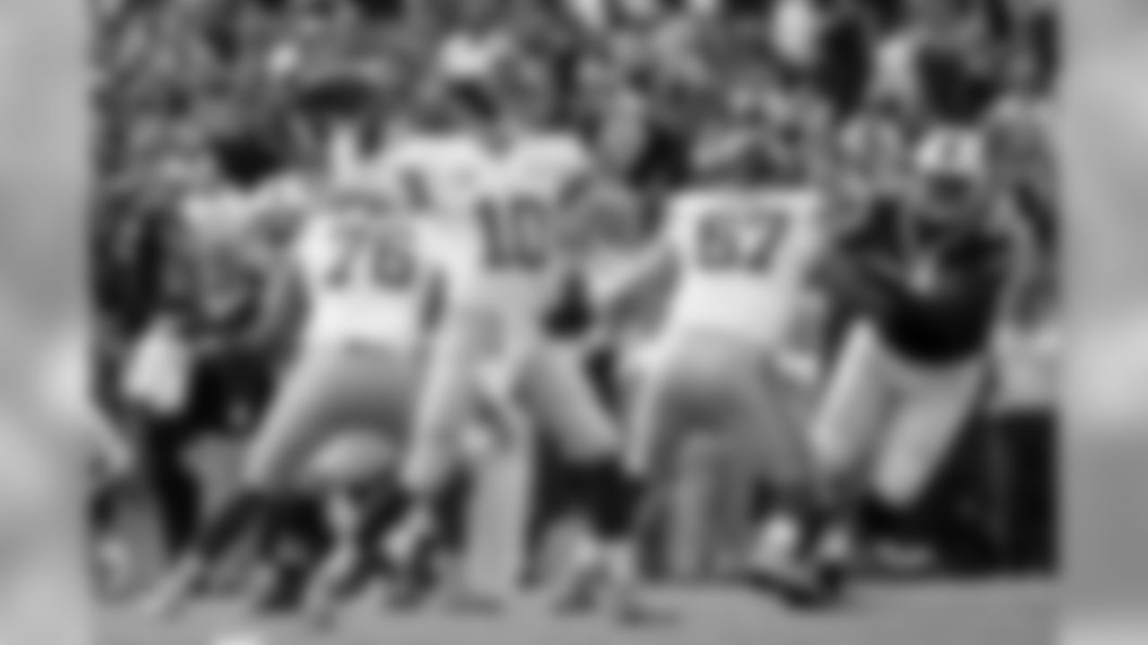 Offensive Line - Against the No. 1 rush defense, the Giants ran for 92 yards and protected Eli Manning, who threw three touchdowns