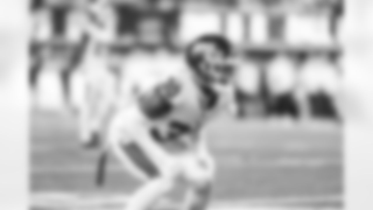 Darnay Holmes