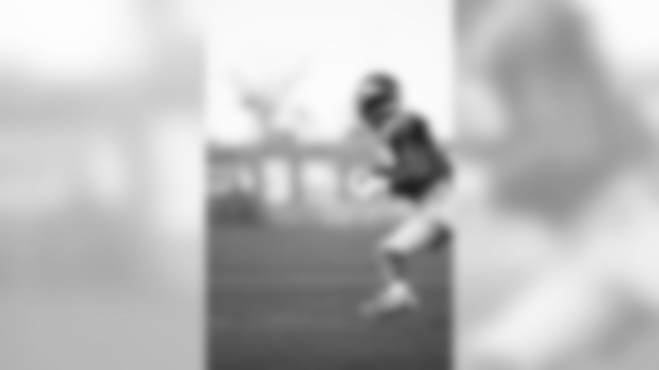 TE Evan Engram