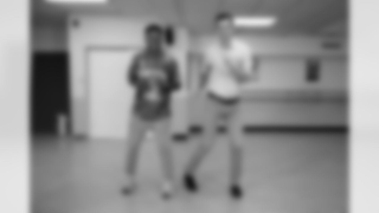 Eli Manning Show Salsa Dancing