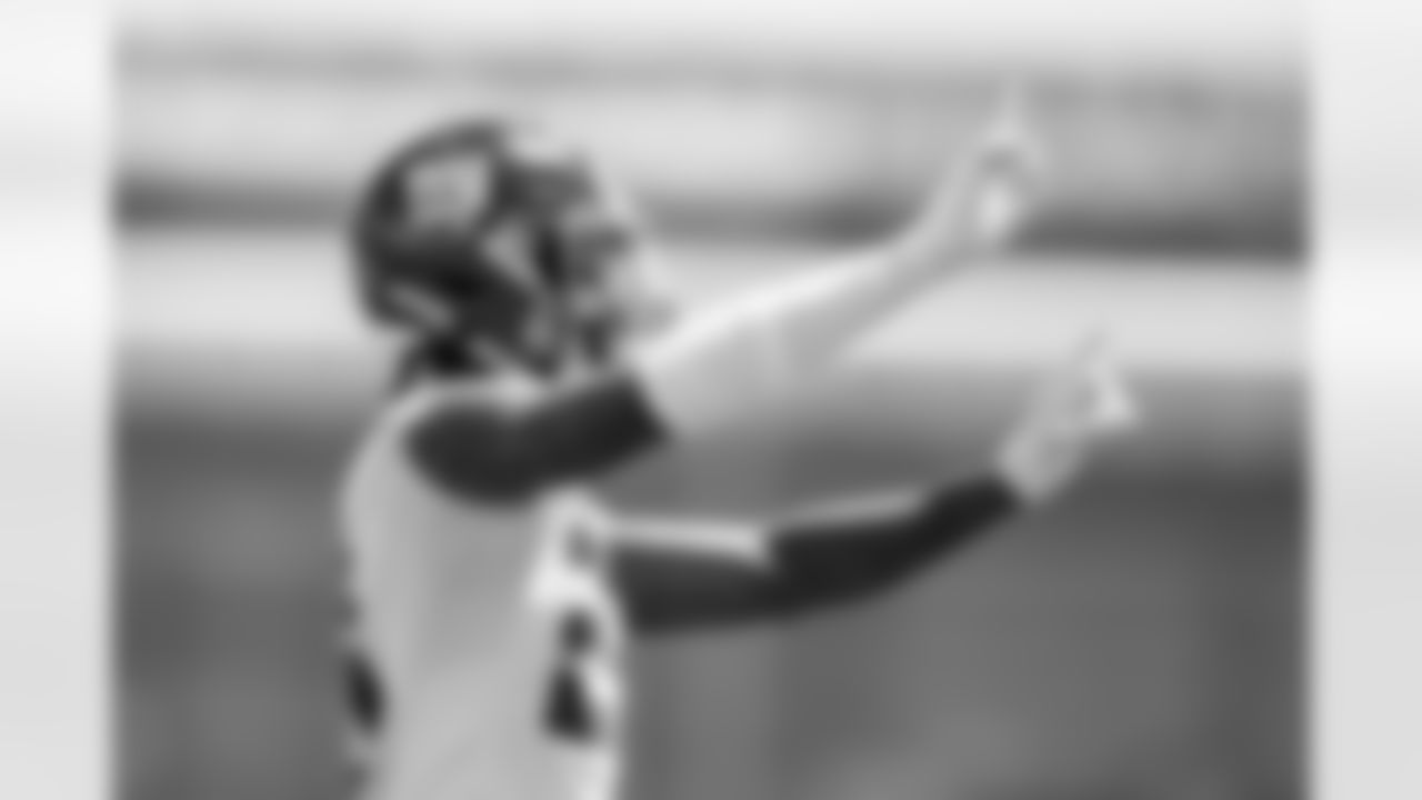 S Xavier McKinney (29)