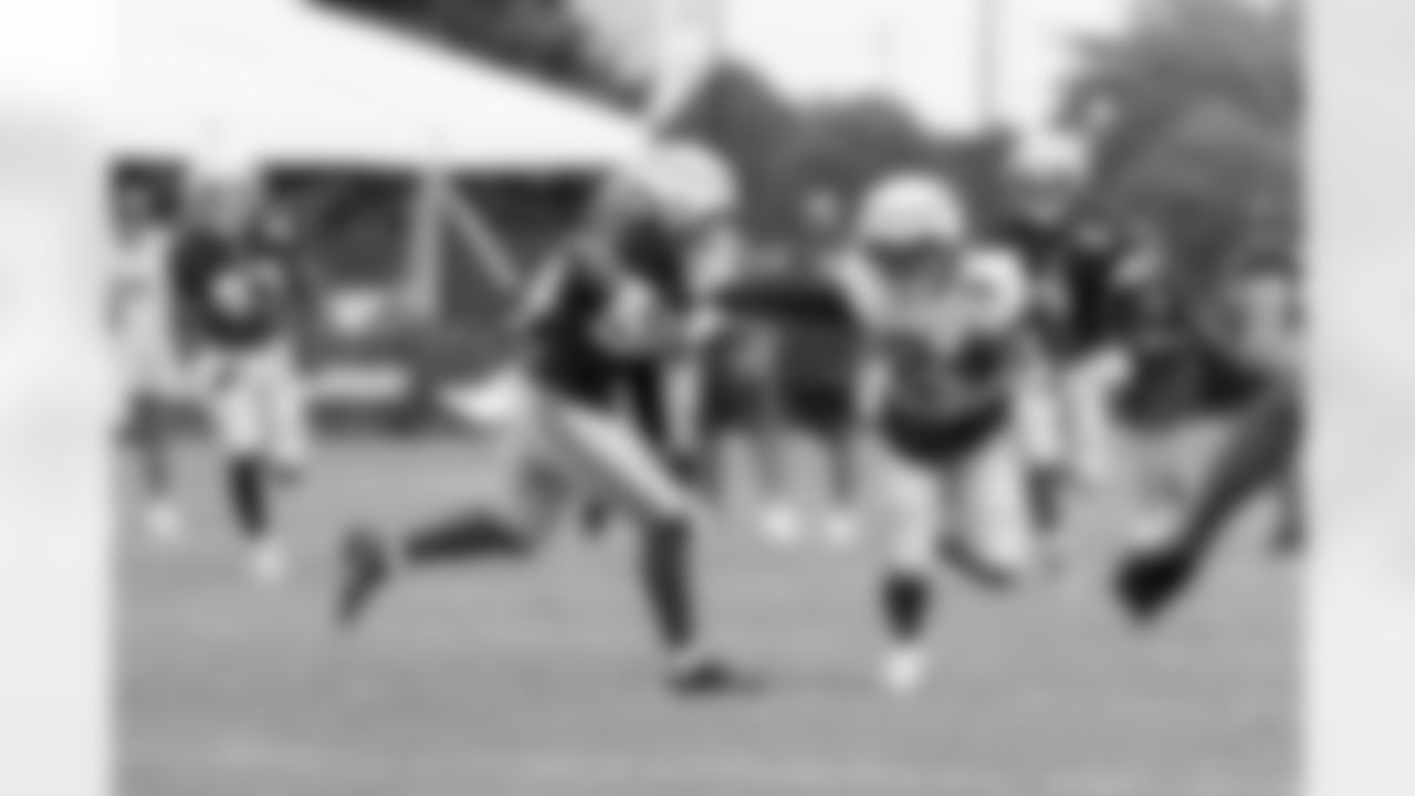 RB James Robinson (24)