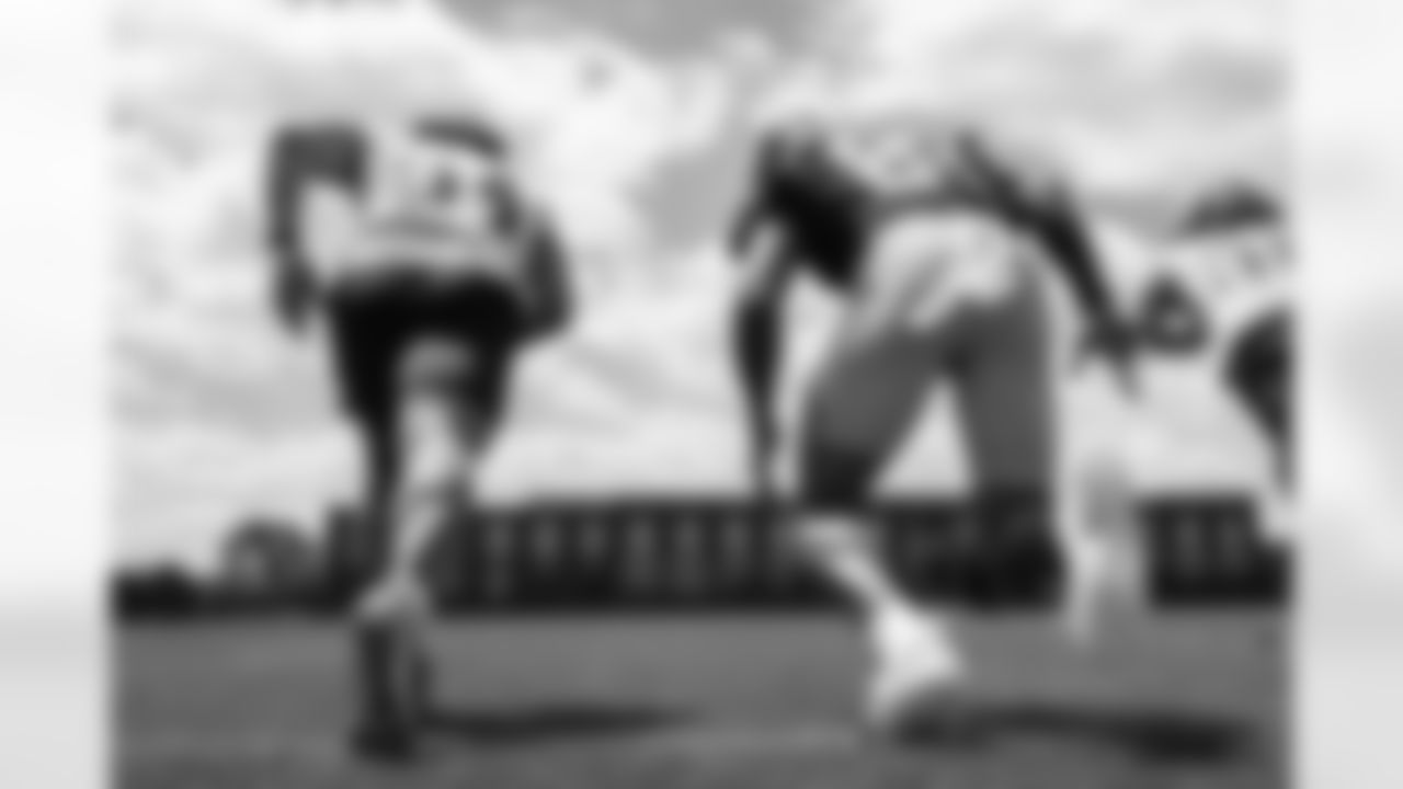 LB Blake Martinez (54), TE Evan Engram (88)
