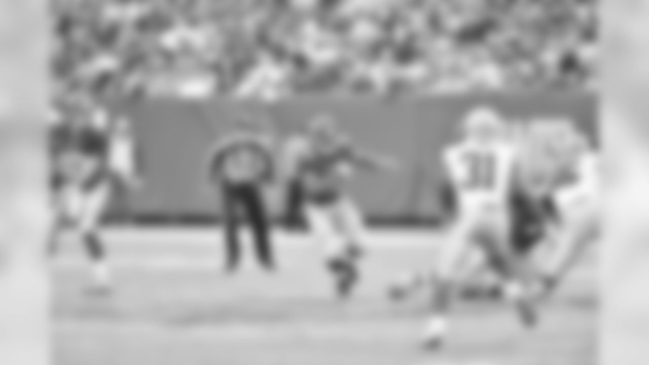 RB RASHAD JENNINGS