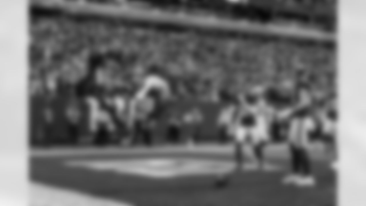 Richie James (80) Darius Slayton (86)